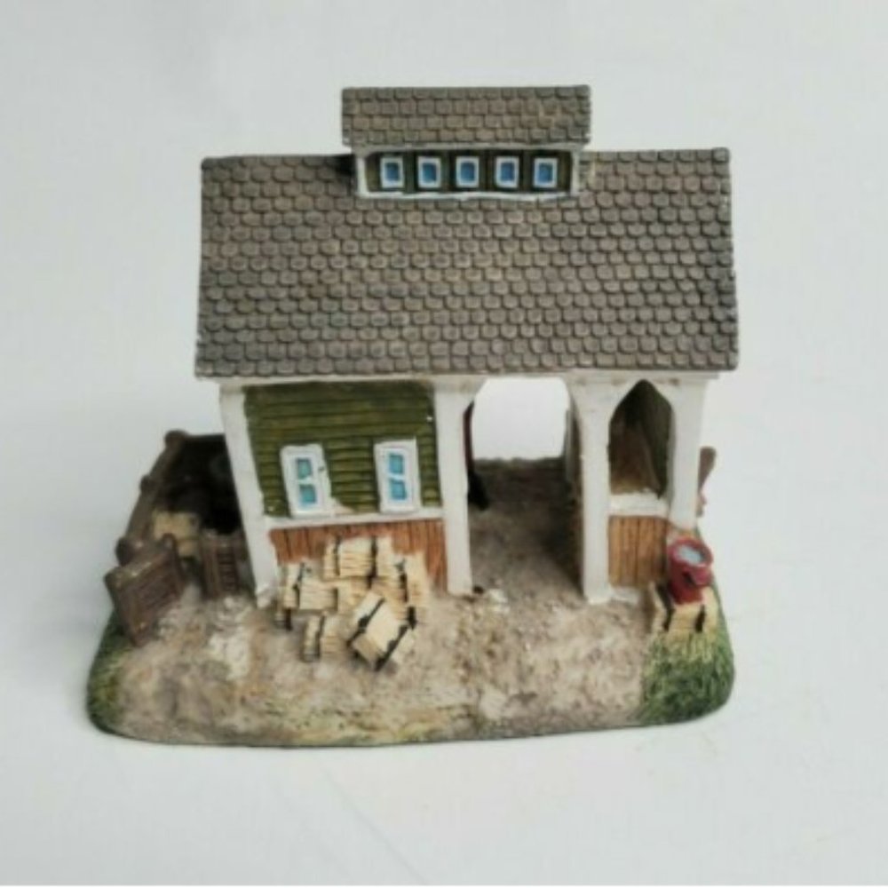 1999 Int'l Res Serv Inc Hillside Cow Barn